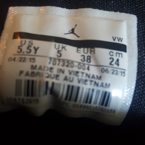 Nike Air Jordan (Boys) - Picture 5 of 6